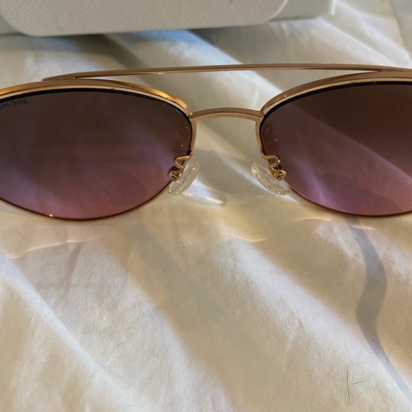 Never worn. Michael Kors sunglasses - Picture 4 of 4